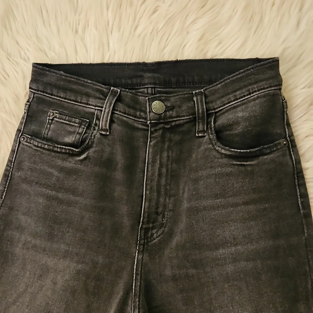 BDG girlfriend jeans
